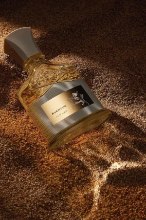 Creed Aventus For Her, Women’s Luxury Perfume, Woody Fresh, Crisp, Fruity & Flor
